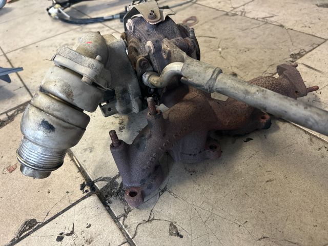 bontott VW TIGUAN Turbó