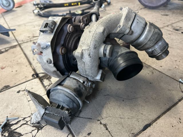 bontott VW TIGUAN Turbó