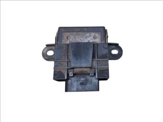 bontott VW TIGUAN Üzemanyag Szivattyú Relé