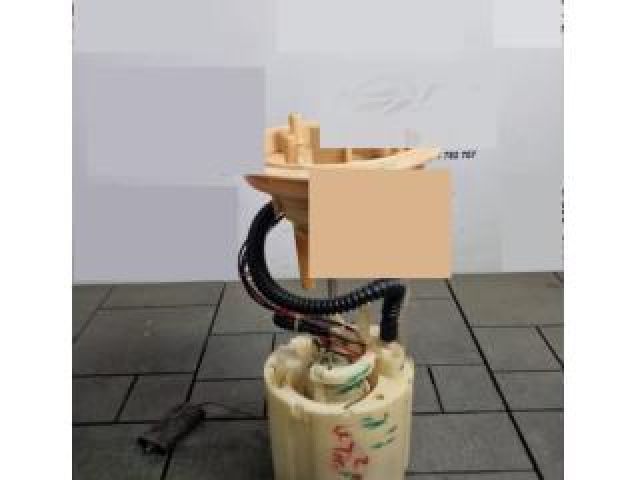 bontott VW TIGUAN Üzemanyag Szivattyú