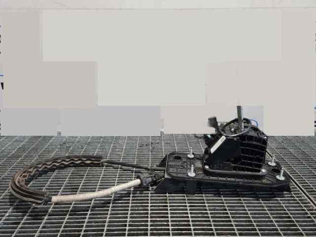 bontott VW TIGUAN Váltó Kulissza