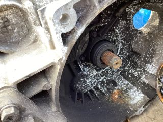 bontott VW TIGUAN Váltó (Mechanikus)