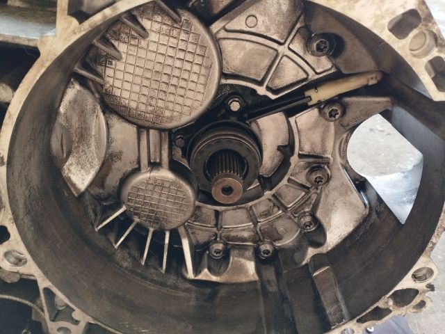 bontott VW TIGUAN Váltó (Mechanikus)