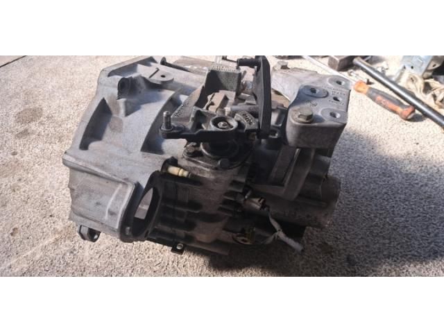 bontott VW TIGUAN Váltó (Mechanikus)