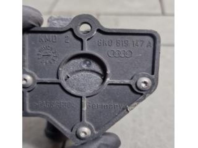 bontott VW TIGUAN Vízpumpa