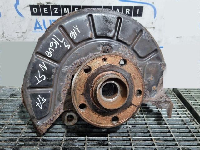 bontott VW TIGUAN Bal első Csonkállvány