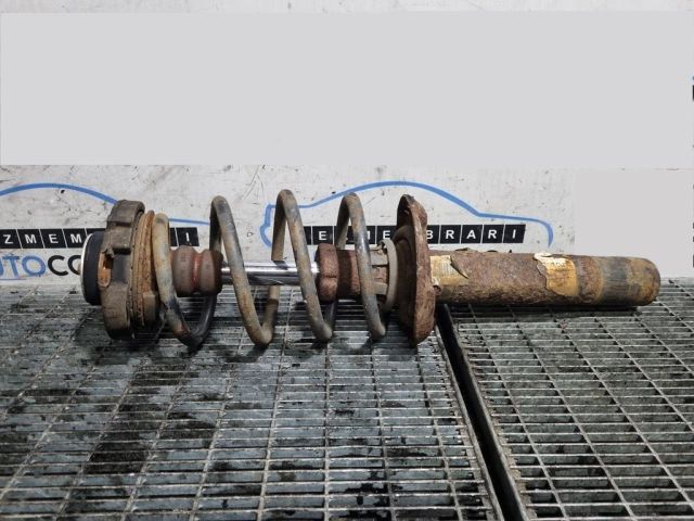 bontott VW TIGUAN Bal első Lengéscsillapító