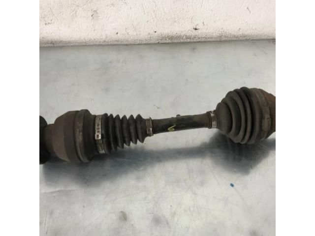 bontott VW TIGUAN Bal Féltengely