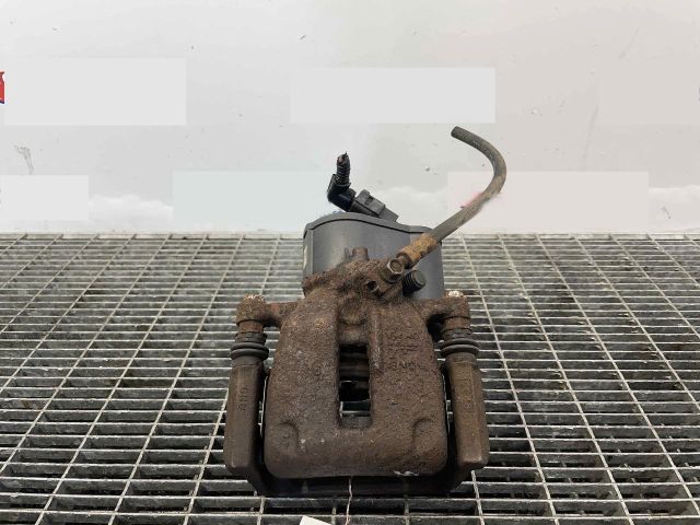 bontott VW TIGUAN Bal hátsó Féknyereg Munkahengerrel