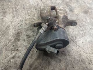 bontott VW TIGUAN Bal hátsó Féknyereg Munkahengerrel