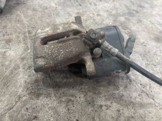 bontott VW TIGUAN Bal hátsó Féknyereg Munkahengerrel