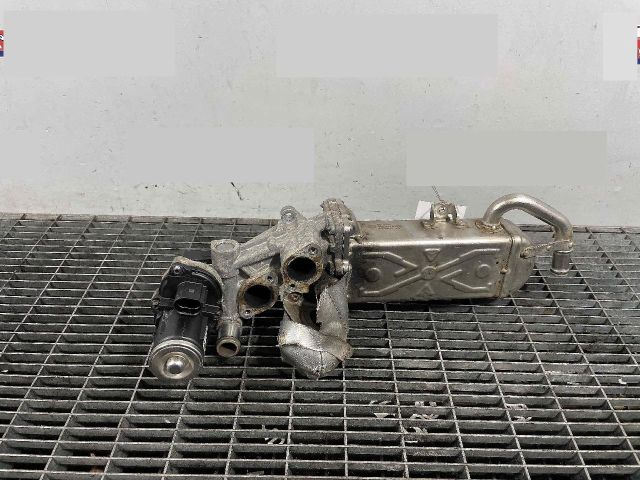 bontott VW TIGUAN EGR Hűtő Cső