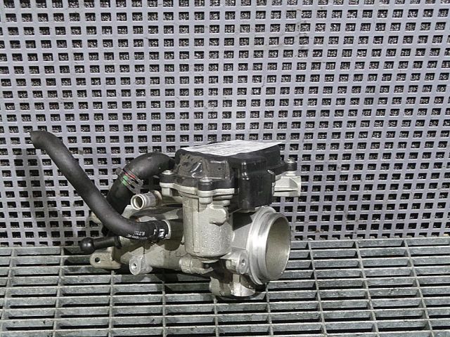 bontott VW TIGUAN Fojtószelep (Elektromos)