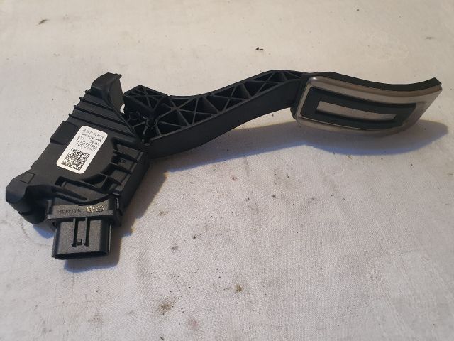 bontott VW TIGUAN Gázpedál (Elektromos)