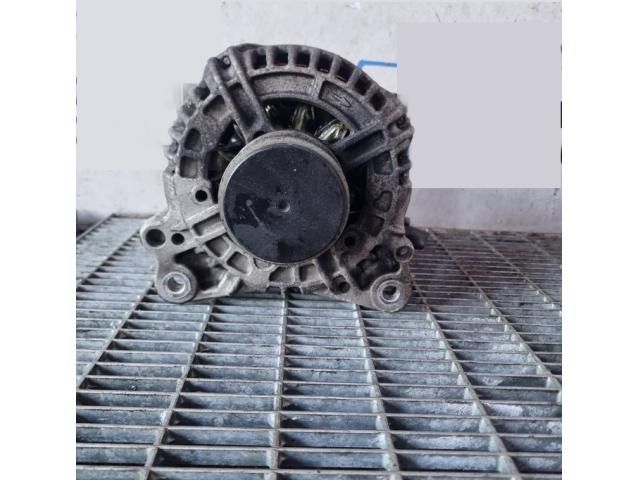 bontott VW TIGUAN Generátor