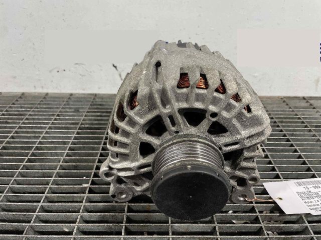 bontott VW TIGUAN Generátor