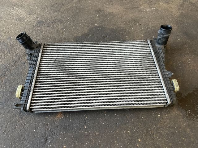 bontott VW TIGUAN Intercooler