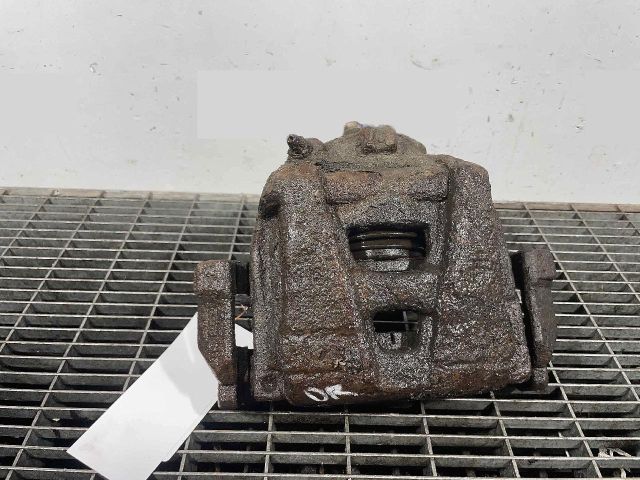 bontott VW TIGUAN Jobb első Féknyereg Munkahengerrel