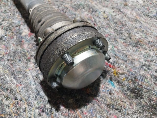 bontott VW TIGUAN Jobb Féltengely