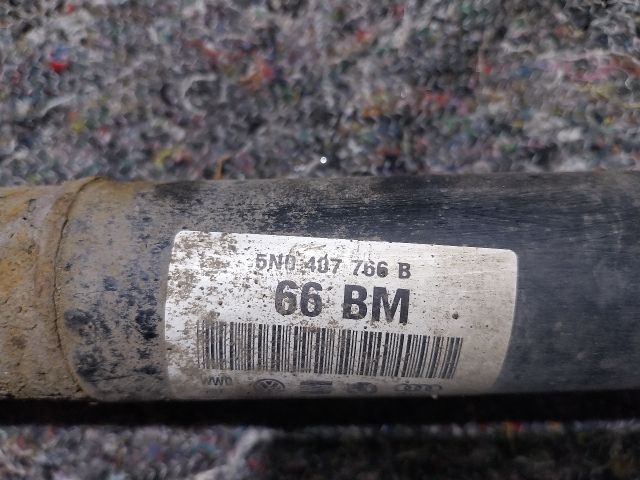 bontott VW TIGUAN Jobb Féltengely