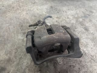 bontott VW TIGUAN Jobb hátsó Féknyereg Munkahengerrel