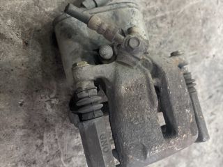 bontott VW TIGUAN Jobb hátsó Féknyereg Munkahengerrel