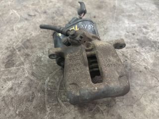 bontott VW TIGUAN Jobb hátsó Féknyereg Munkahengerrel