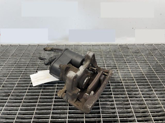 bontott VW TIGUAN Jobb hátsó Féknyereg Munkahengerrel