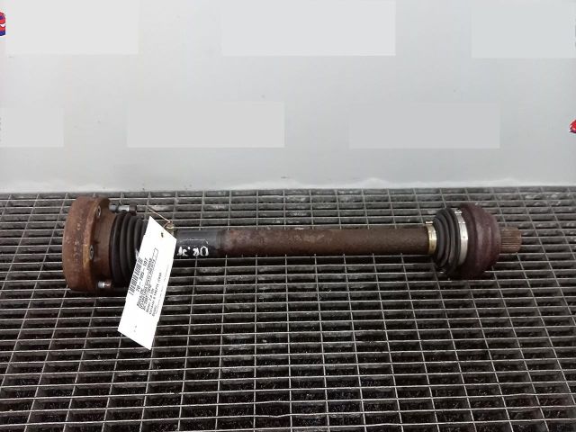 bontott VW TIGUAN Jobb hátsó Féltengely