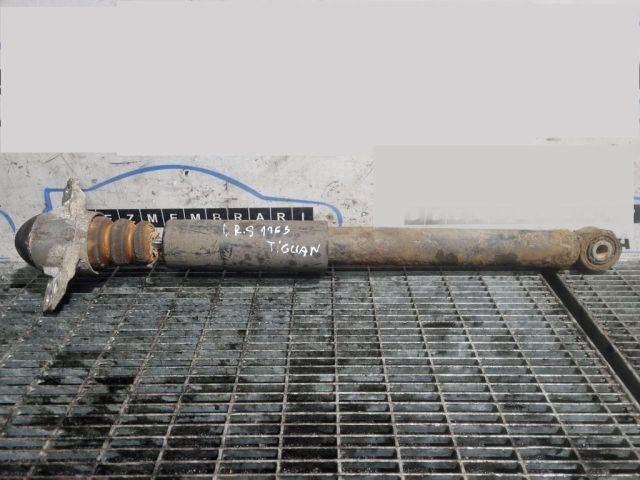 bontott VW TIGUAN Jobb hátsó Lengéscsillapító