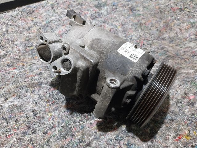 bontott VW TIGUAN Klímakompresszor