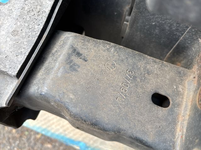 bontott VW TIGUAN Komplett Homlokfal (Részeivel)