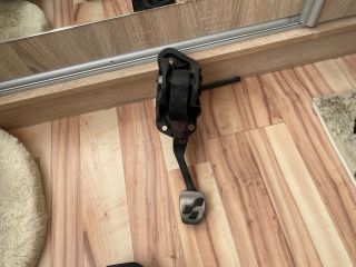 bontott VW TIGUAN Kuplung Pedál