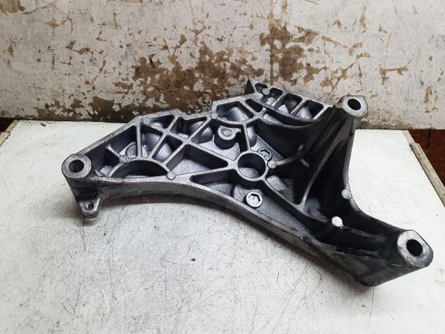 bontott VW TIGUAN Motor Tartó Bak (Fém)