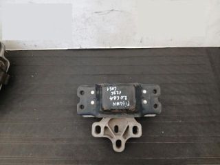bontott VW TIGUAN Motor Tartó Bak (Pozíciófüggetlen)