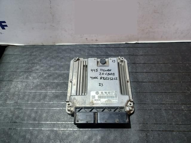 bontott VW TIGUAN Motorvezérlő