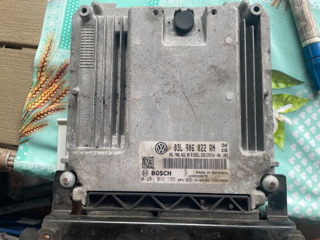 bontott VW TIGUAN Motorvezérlő