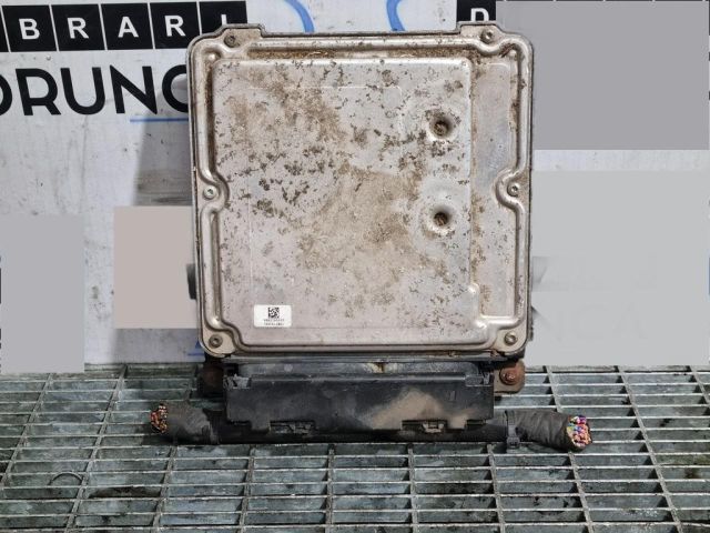 bontott VW TIGUAN Motorvezérlő