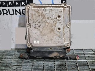 bontott VW TIGUAN Motorvezérlő