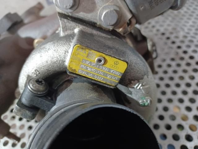 bontott VW TIGUAN Turbó