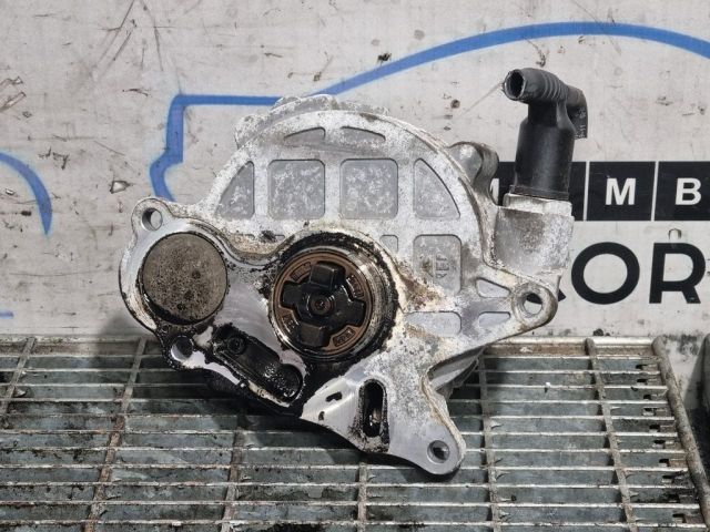 bontott VW TIGUAN Vákumpumpa