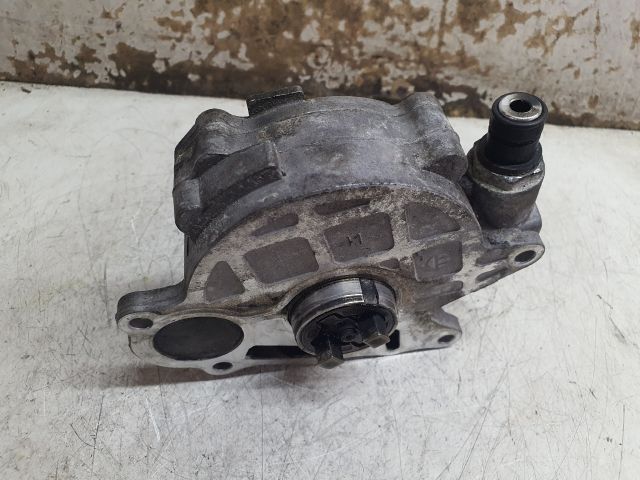 bontott VW TIGUAN Vákumpumpa