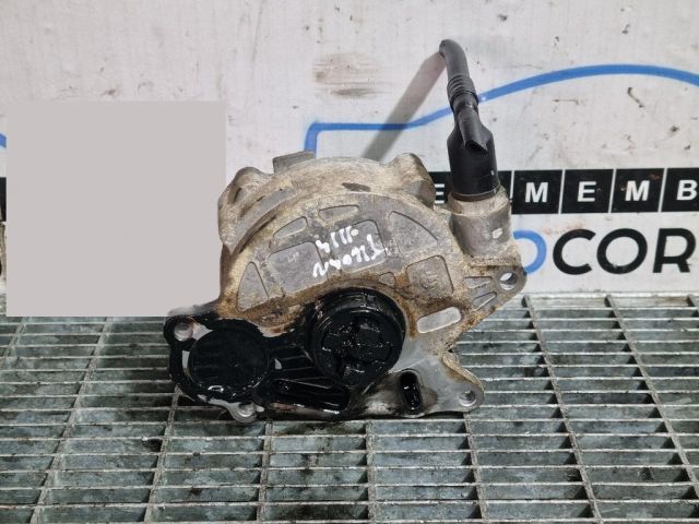 bontott VW TIGUAN Vákumpumpa