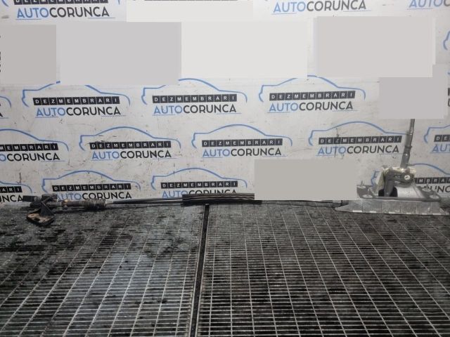 bontott VW TIGUAN Váltó Kulissza