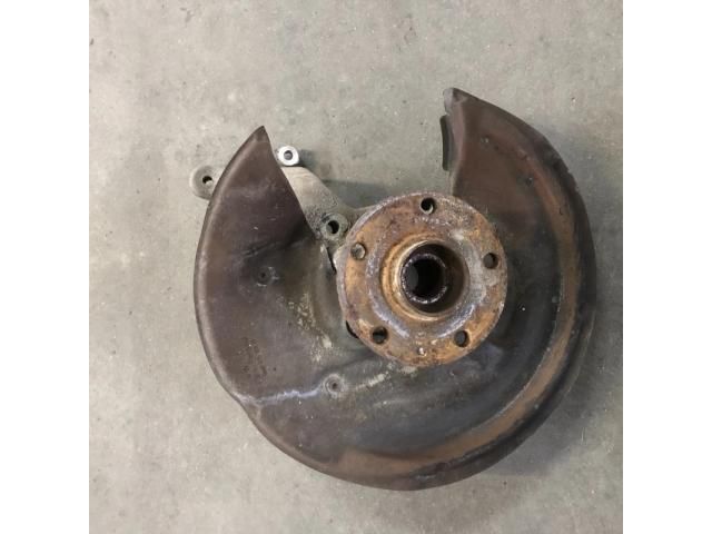 bontott VW TIGUAN Bal hátsó Csonkállvány