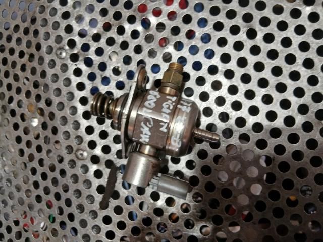 bontott VW TIGUAN Nagynyomású Szivattyú