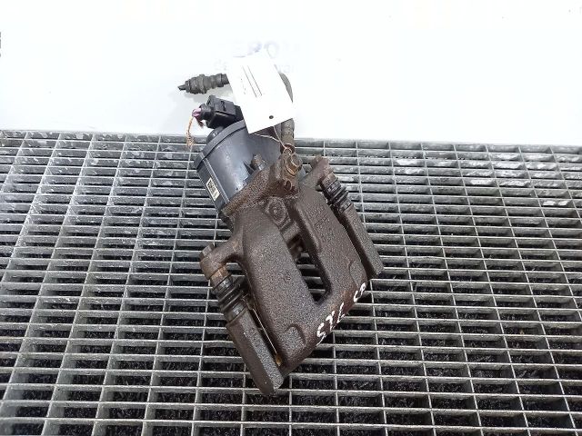 bontott VW TIGUAN Bal hátsó Féknyereg Munkahengerrel