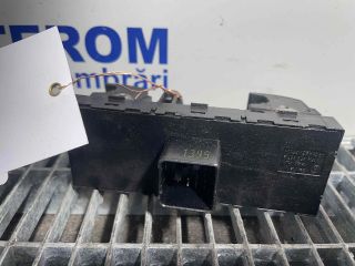 bontott VW TIGUAN Ablakemelő Kapcsoló Négyes / Kettes