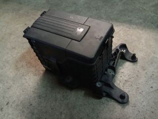 bontott VW TIGUAN Akkumulátor Tartó