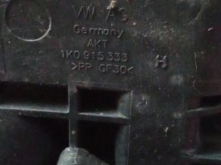 bontott VW TIGUAN Akkumulátor Tartó